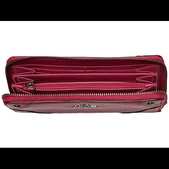 NWT🌺Cranberry Pink Coach Wallet🌺 - Picture 4 of 5